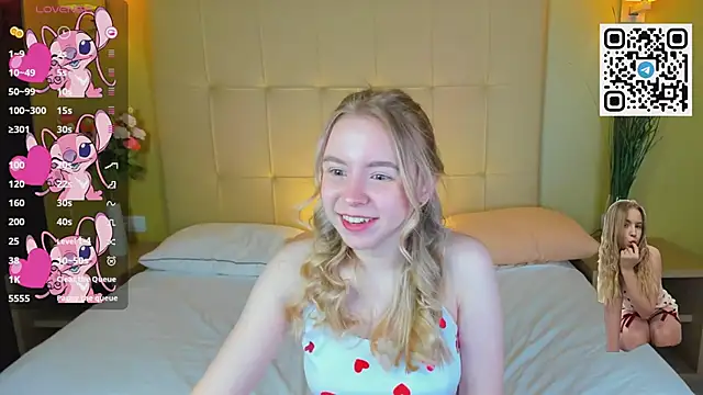 Snapshot of Linda__Bloom chatting on March 18, 2026, 1:20 am Linda Bloom online show from March 18, 2026, 1:20 am