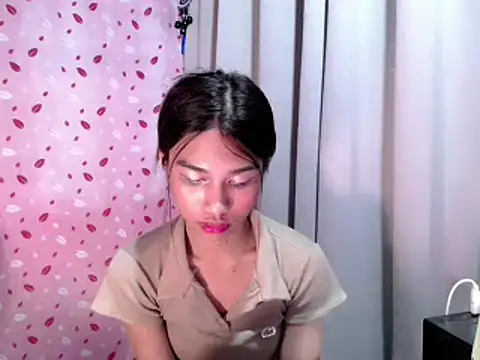 katrina bigcock69 online show from March 6, 2026, 8:37 pm