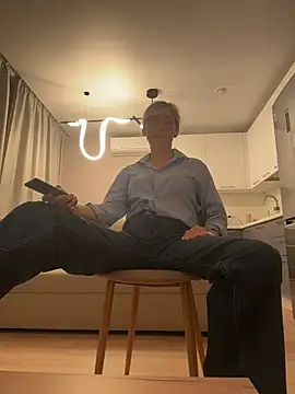 Snapshot of CarmenBlues_ chatting on February 17, 2026, 4:15 pm CarmenBlues online show from February 17, 2026, 4:15 pm