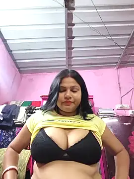 Snapshot of Kiya_6543 chatting on April 7, 2026, 5:48 pm Kiya 6543 online show from April 7, 2026, 5:48 pm