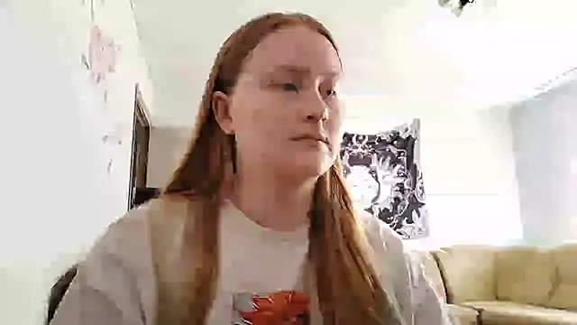 AnikaLipps online show from July 24, 2026, 4:47 pm