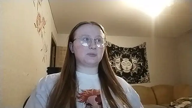 AnikaLipps online show from July 22, 2026, 11:18 pm