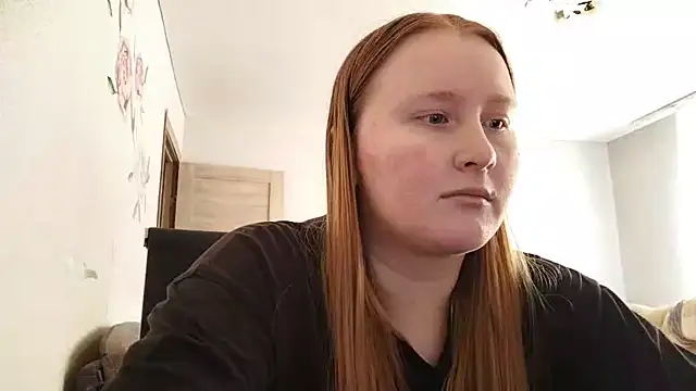 AnikaLipps online show from May 16, 2026, 4:50 pm