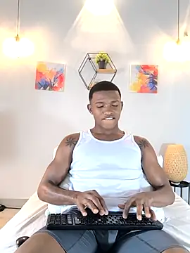 hanssmitt online show from March 4, 2026, 6:59 pm