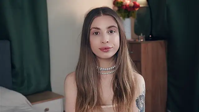 Snapshot of JennaMchale chatting on February 20, 2026, 5:48 pm JennaMchale online show from February 20, 2026, 5:48 pm