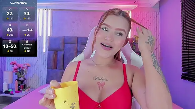 ZharaRousse online show from April 9, 2026, 12:22 pm