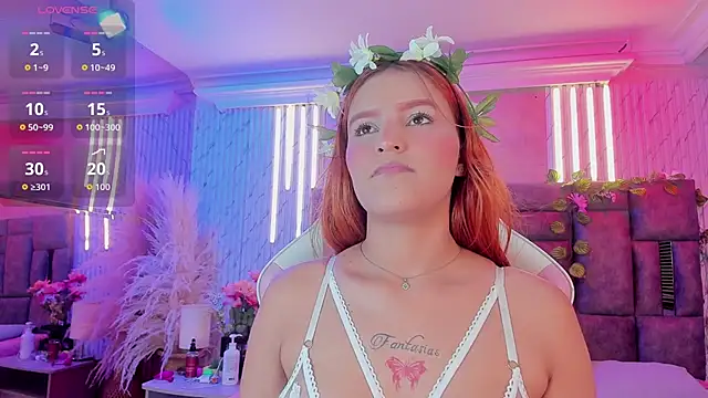 ZharaRousse online show from April 13, 2026, 3:38 pm