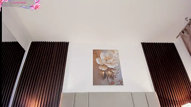  MiLa Dyva online show from May 16, 2026, 4:17 pm