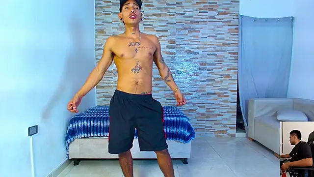 kinkyhousexxxx online show from June 12, 2026, 12:19 am
