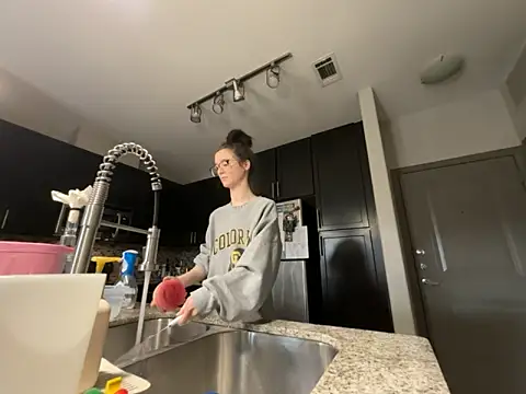 ash10alex online show from March 25, 2026, 3:44 pm