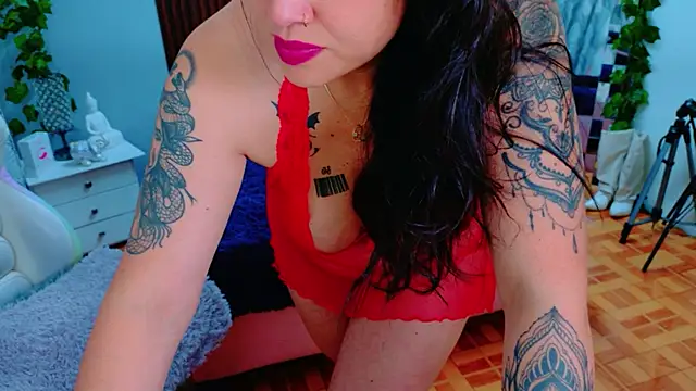 lilu 69 online show from June 11, 2026, 3:47 am