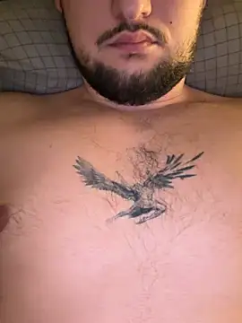 Snapshot of derallerechte001 chatting on February 25, 2026, 9:09 am derallerechte001 online show from February 25, 2026, 9:09 am