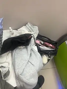 Sexy lissaa online show from April 7, 2026, 12:29 pm