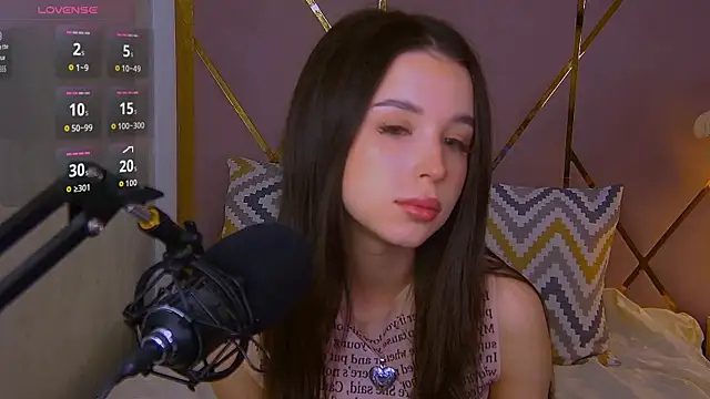 LanaLedger online show from February 17, 2026, 11:07 am