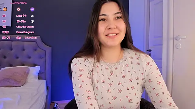 Lina Loon online show from April 2, 2026, 11:28 am