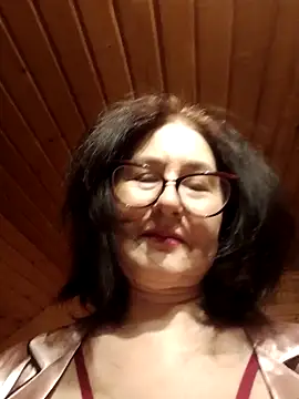 Vikimoon11211 online show from March 4, 2026, 6:04 pm