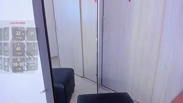 Snapshot of Adaira_Wealth chatting on March 17, 2026, 1:14 pm Adaira Wealth online show from March 17, 2026, 1:14 pm