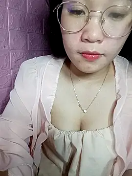 Eye-squirt online show from February 17, 2026, 4:59 pm