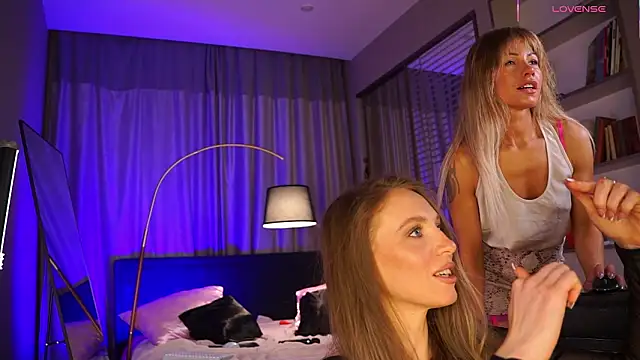 goddess aphroditte online show from March 16, 2026, 7:23 am