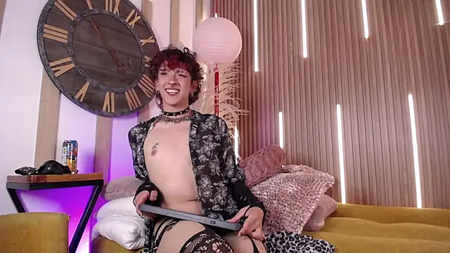 Cain Dantalion online show from March 26, 2026, 4:16 pm