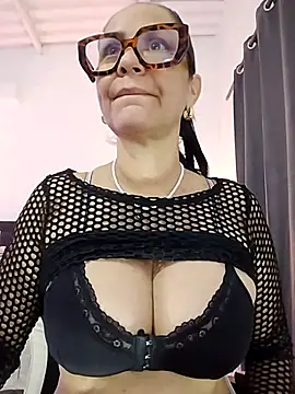 Snapshot of RubyStrome chatting on February 25, 2026, 6:46 am RubyStrome online show from February 25, 2026, 6:46 am