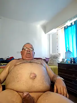 bylytom27 online show from February 18, 2026, 5:20 pm