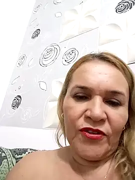 charlotte milf30 online show from March 19, 2026, 4:12 am