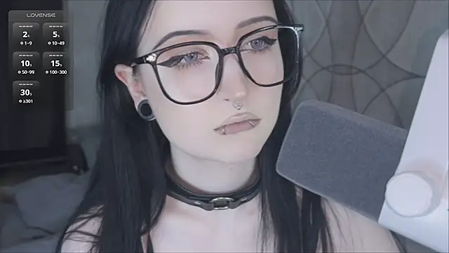 Snapshot of SinSpirits chatting on February 21, 2026, 5:37 pm SinSpirits online show from February 21, 2026, 5:37 pm