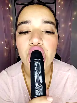 kloe-Dubois online show from April 9, 2026, 4:46 pm