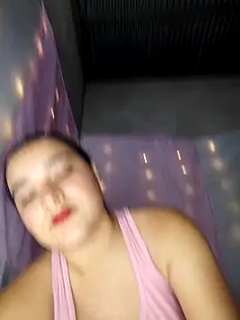 Snapshot of kloe-Dubois chatting on April 17, 2026, 3:26 pm kloe-Dubois online show from April 17, 2026, 3:26 pm