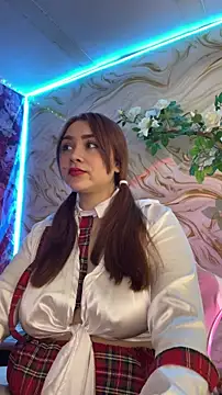 Snapshot of Sara25_07 chatting on February 16, 2026, 11:46 pm Sara25 07 online show from February 16, 2026, 11:46 pm