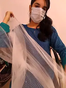 tanzum khan3202 online show from April 8, 2026, 7:32 am