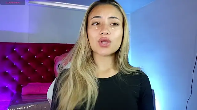amy ker m online show from April 29, 2026, 8:26 pm
