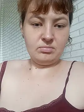 NataliKuper online show from July 6, 2026, 10:33 am
