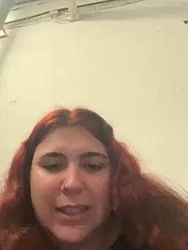 Sandragll online show from March 10, 2026, 4:22 pm