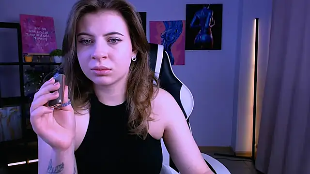 AdeleSkartel online show from February 26, 2026, 3:50 am