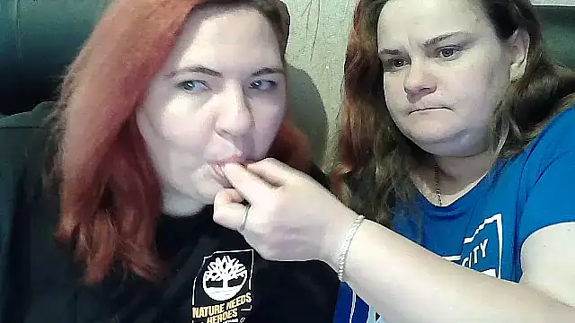 Snapshot of SamanthaAnne chatting on February 17, 2026, 2:58 pm SamanthaAnne online show from February 17, 2026, 2:58 pm