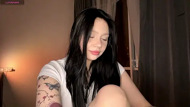 RaquelsHusband online show from February 19, 2026, 2:25 pm