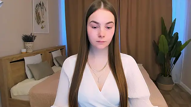 Snapshot of Maddy_Wood_ chatting on February 17, 2026, 8:22 am Maddy Wood online show from February 17, 2026, 8:22 am