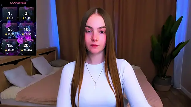 Maddy Wood  online show from March 17, 2026, 2:31 pm