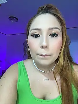 Kiarhatrixie1 online show from April 23, 2026, 4:52 pm