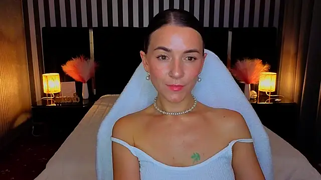 GracefulMichelle online show from July 19, 2026, 7:10 pm