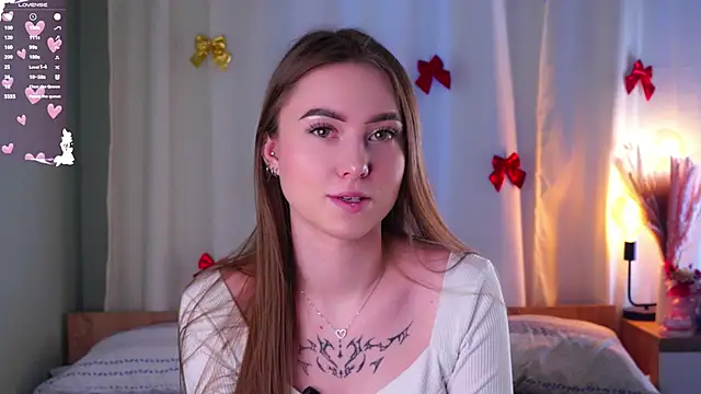 LorileeRuetz online show from March 8, 2026, 11:24 am