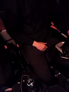 Wdamskiejbieliznie online show from February 21, 2026, 7:05 pm