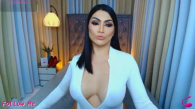 Laureen Hilton online show from March 28, 2026, 12:06 pm