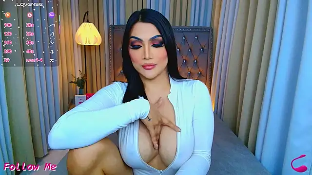 Laureen Hilton online show from April 19, 2026, 6:10 pm