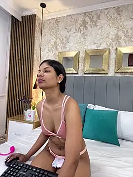 AnnaLoren  online show from March 23, 2026, 1:44 pm