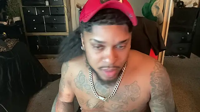 Snapshot of nikolovetm chatting on February 17, 2026, 4:10 am nikolovetm online show from February 17, 2026, 4:10 am