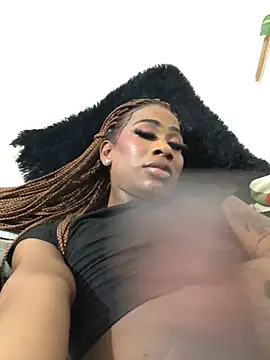 Snapshot of Sheinny_brown1 chatting on July 2, 2026, 6:41 am Sheinny brown1 online show from July 2, 2026, 6:41 am