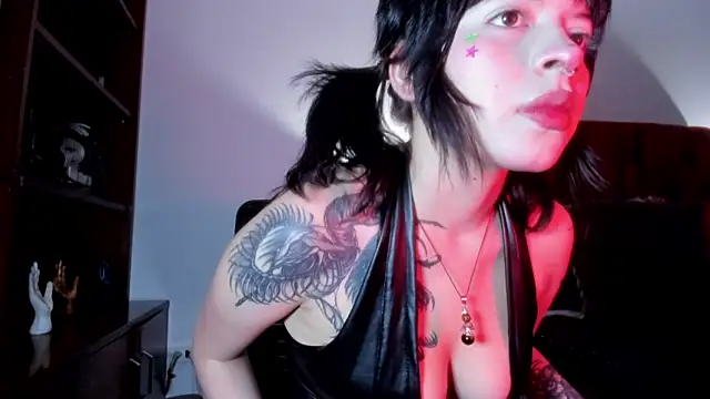 Natasha otson online show from April 9, 2026, 7:09 pm